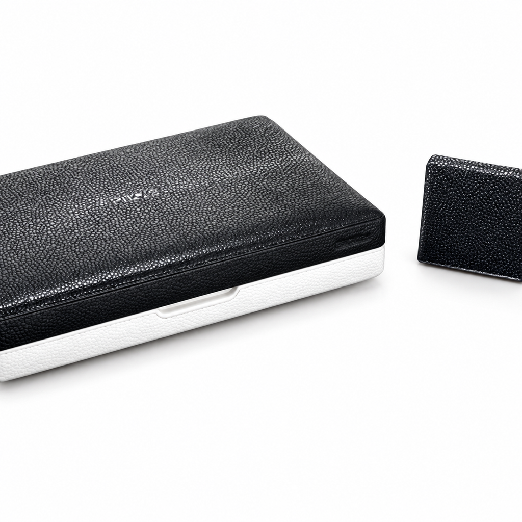 Siglo Stingray Travel Humidor Black